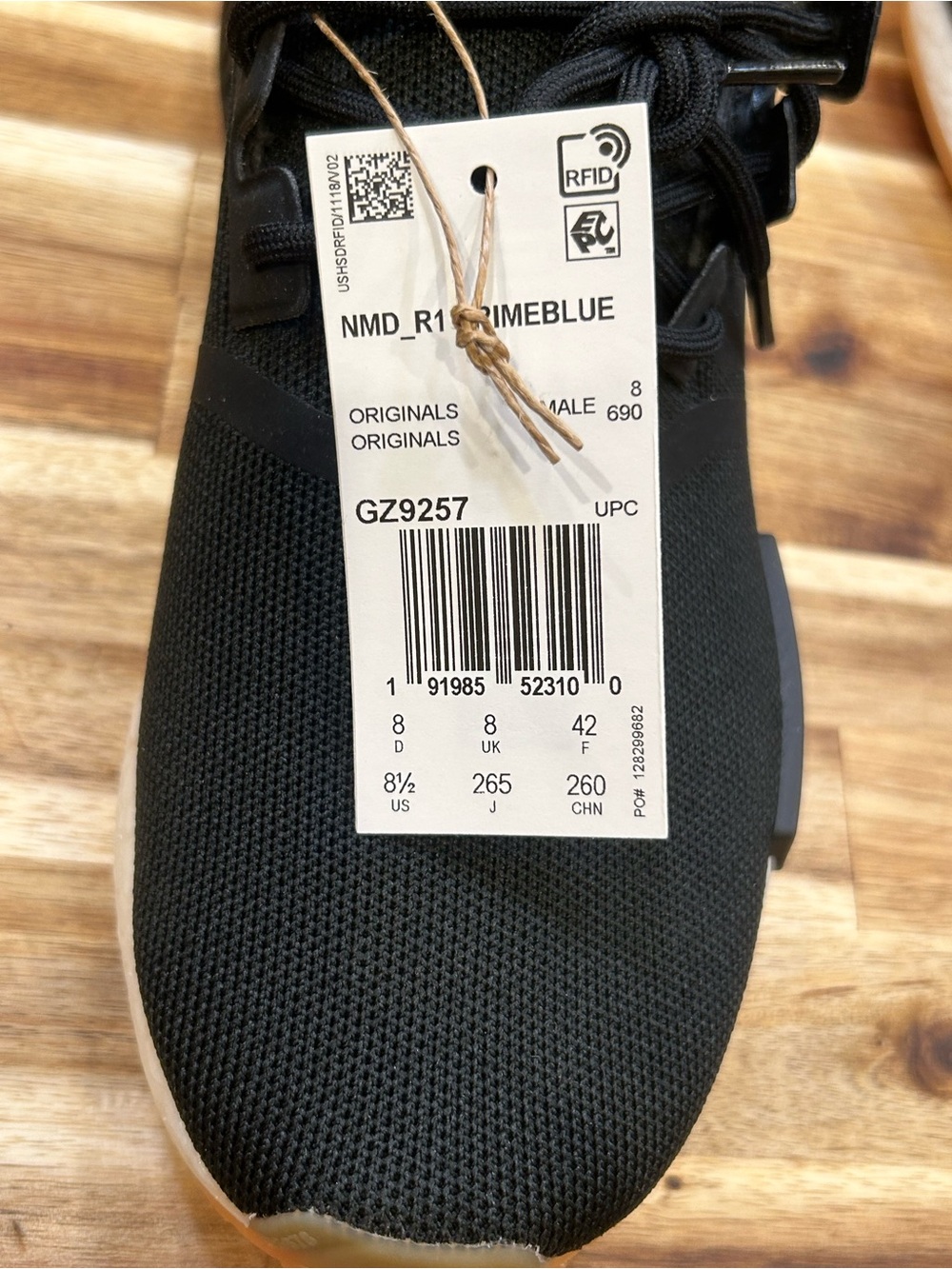 (Brand New) Men’s 8 1/2 Adidas NMD R1 Primeblue “Gum Bottoms” - Picture 11 of 15